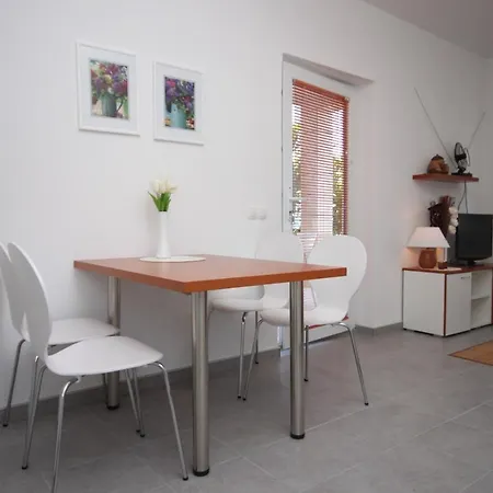 With Parking Space Podgora, Makarska - 6911 *